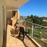 Two Bedroom With Pool 公寓 波尔蒂芒