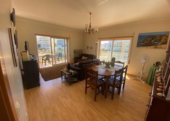 Two Bedroom With Pool Апартаменты *