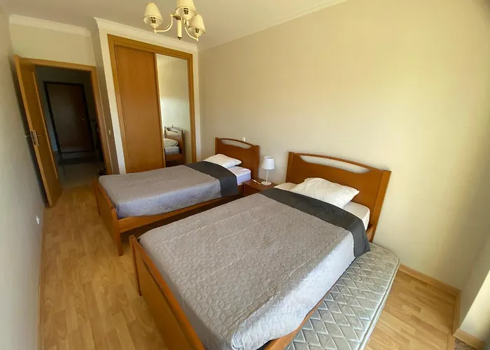 Апартаменты Two Bedroom With Pool Портиман