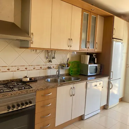 Apartment Two Bedroom With Pool *